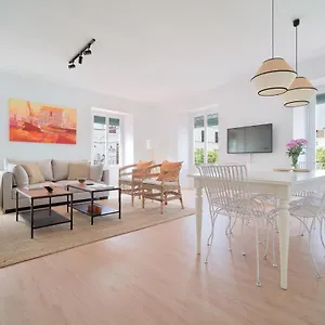 Сasa de vacaciones Casa Plaza De Naranjos 8 Personas, Marbella